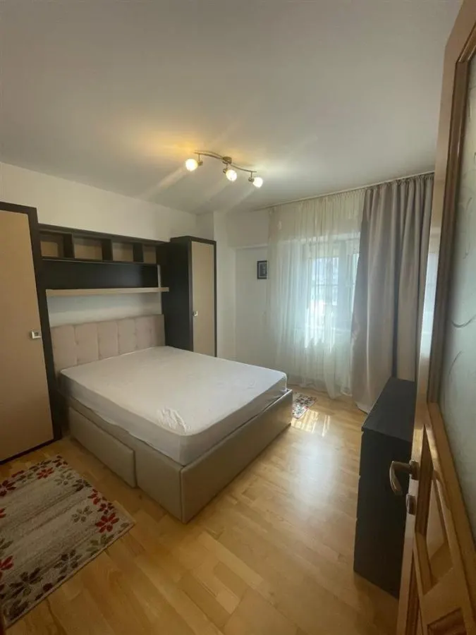 2 camere Centru ,Lux - foto 8