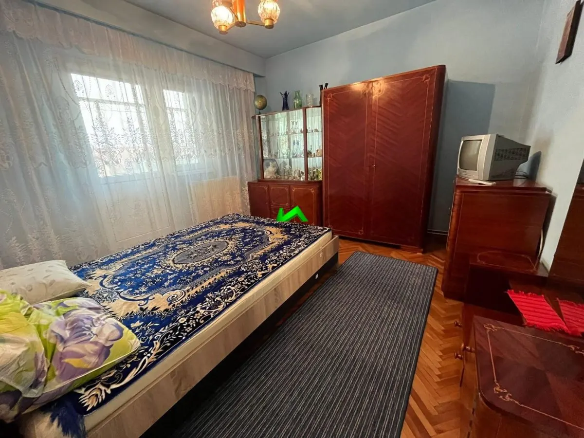 Apartament de inchiriat 3 camere Sibiu Turnisor - foto 3