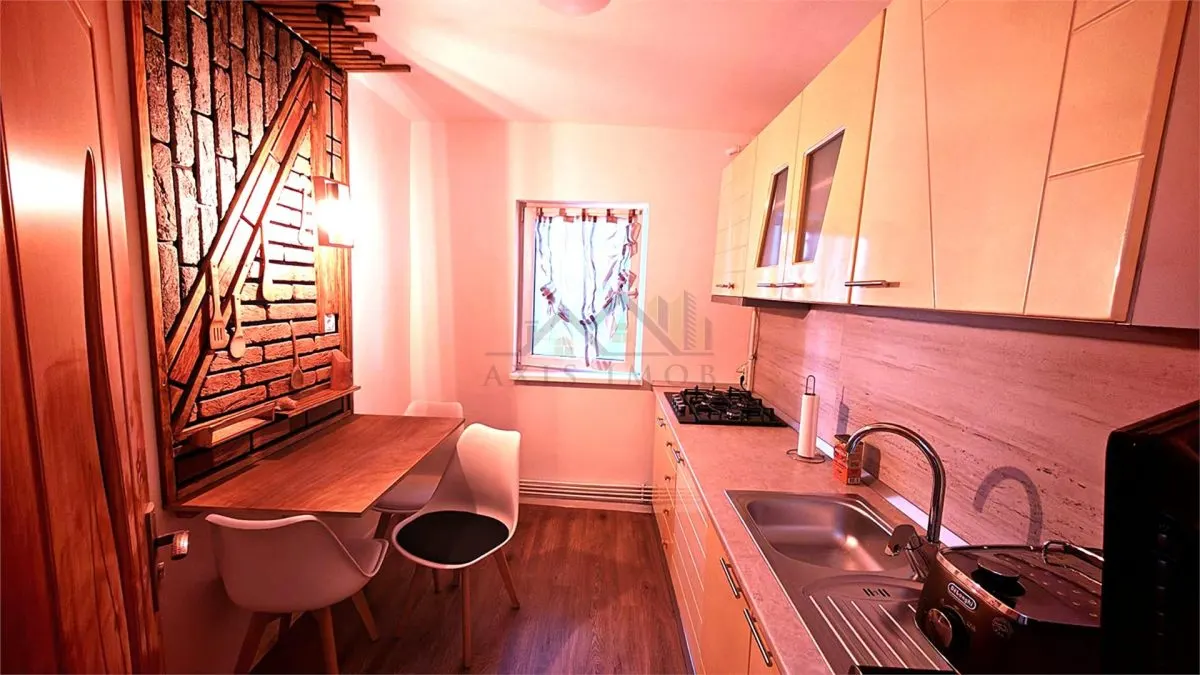 Apartament 2 camere conf  1 dec zona Brosteni - foto 2