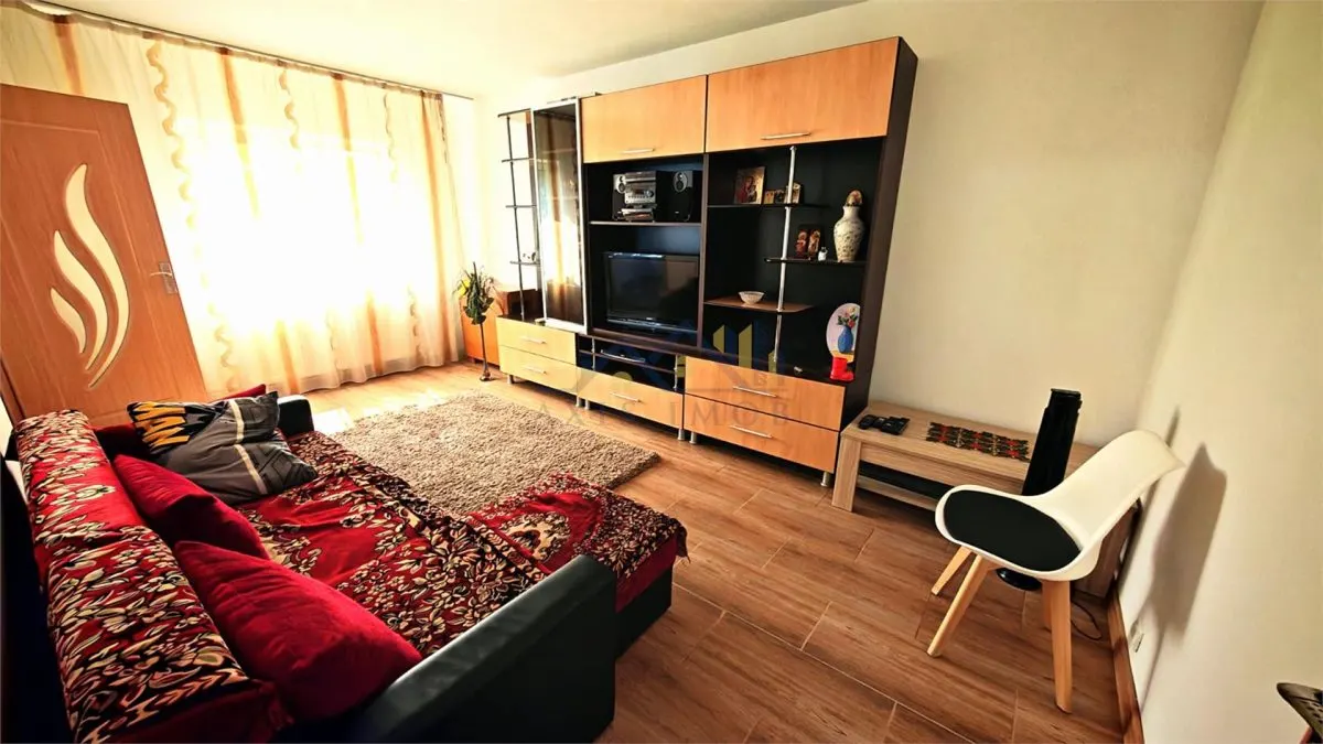 Apartament 2 camere conf  1 dec zona Brosteni - foto 4