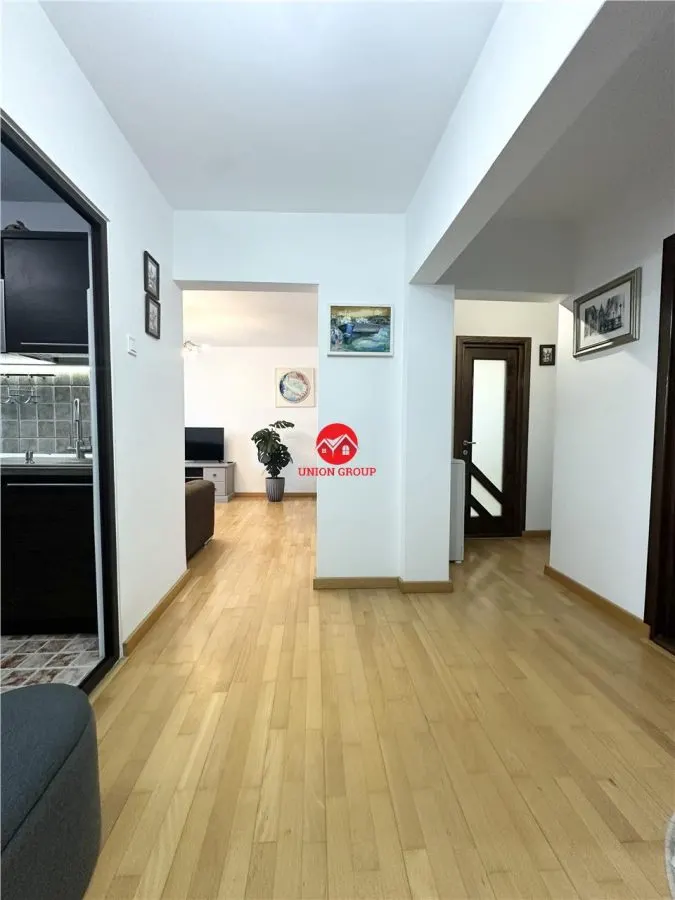 Apartament 3 Camere Decomandat, Zona Eden - foto 8