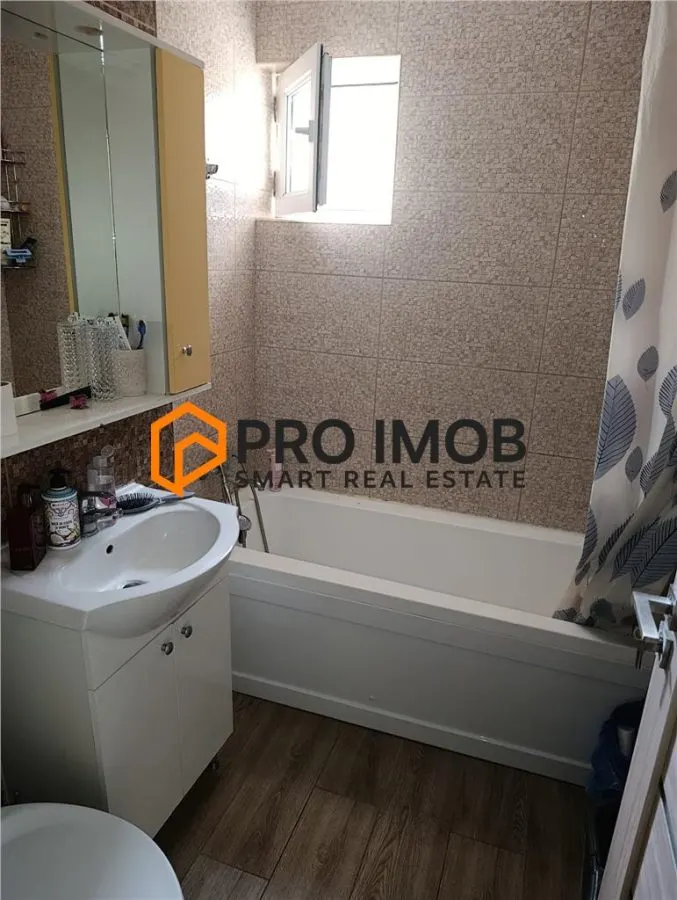 Apartament 2 camere cf 2 semidecomandat zona Obor - foto 11