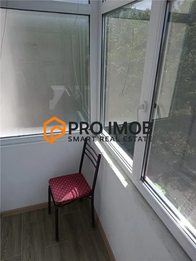 Apartament 2 camere cf 2 semidecomandat zona Obor - foto 13