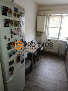 Apartament 2 camere cf 2 semidecomandat zona Obor - foto 8