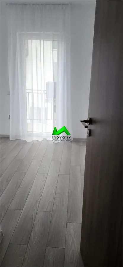 Apartament de inchiriat 3 camere Sibiu Arhitectilor - foto 6