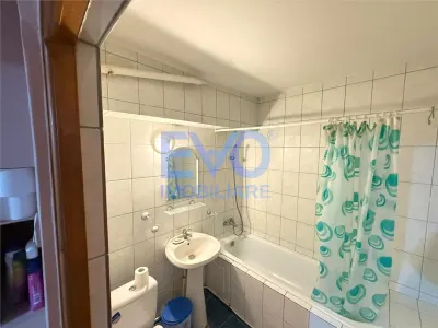 APARTAMENT DE INCHIRIAT CU 2 CAMERE, CENTRU - foto 4