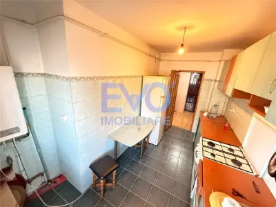 APARTAMENT DE INCHIRIAT CU 2 CAMERE, CENTRU - foto 8