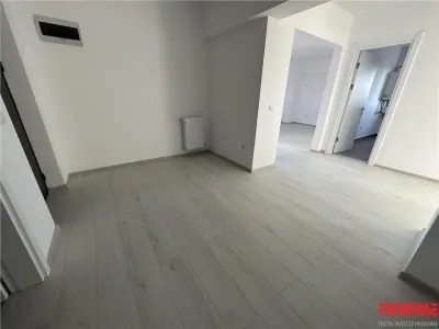 Bloc nou! Apartamente cu 2 si 3 camere! Pret 1000 euro mp! COMISION 0%! - foto 4