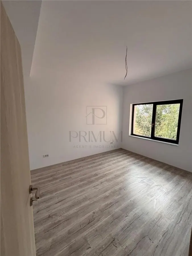 DUPLEX SUPERB, GATA DE MUTAT, MOSNITA NOUA, 12OMP UTILI. - foto 14