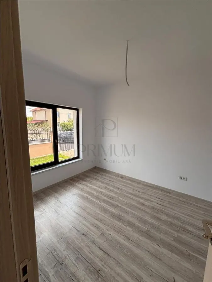 DUPLEX SUPERB, GATA DE MUTAT, MOSNITA NOUA, 12OMP UTILI. - foto 6
