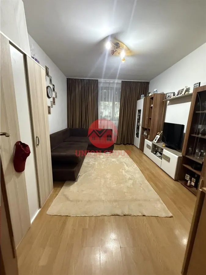 Apartament 2 Camere si 2 Bai, Decomandat, Zona Cet - foto 4