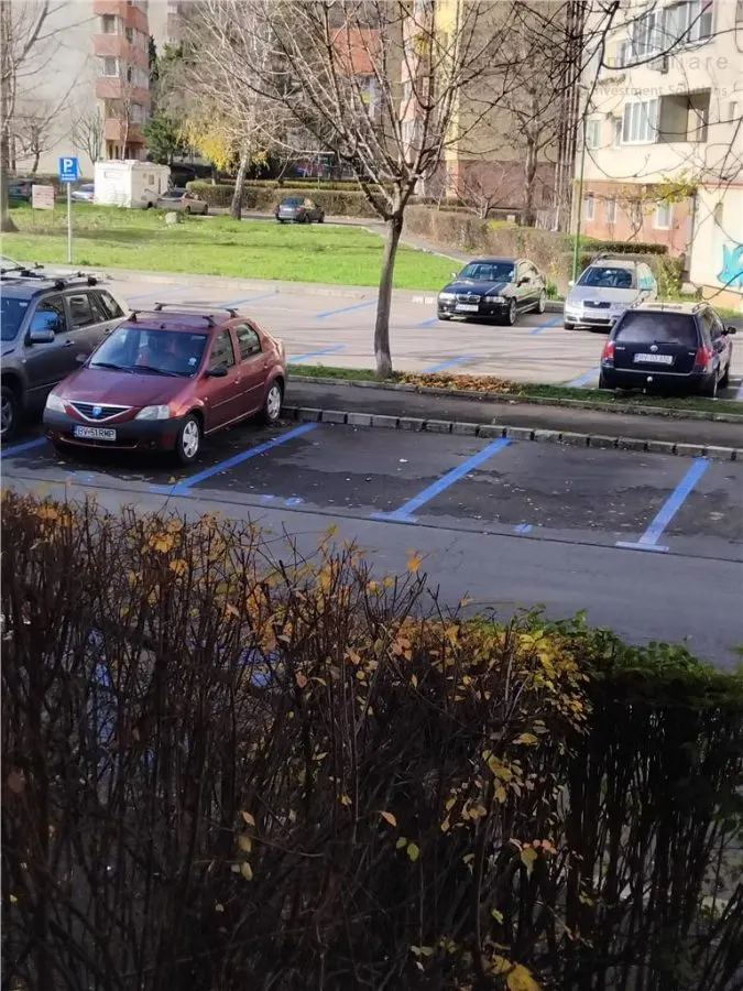 Apartament de vanzare 2 camere Racadau cu parcare si boxa NEGOCIABIL - foto 1