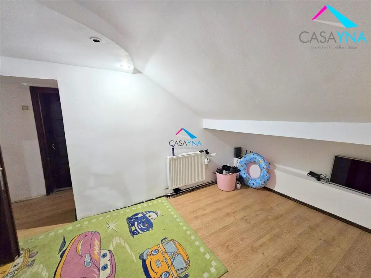 3 camere langa Liceul Vasile Alecsandri - foto 1