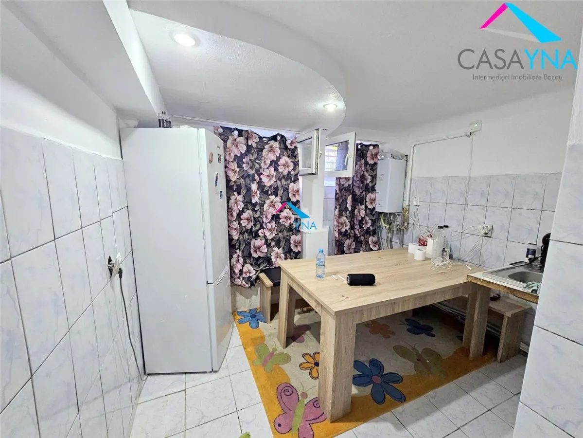 3 camere langa Liceul Vasile Alecsandri - foto 5