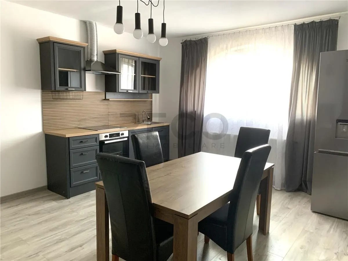 RECO Apartament cu 3 camere de inchiriat, la casa, cu 2 balcoane si priveliste superbaÂ 600 â‚¬/luna - foto 1