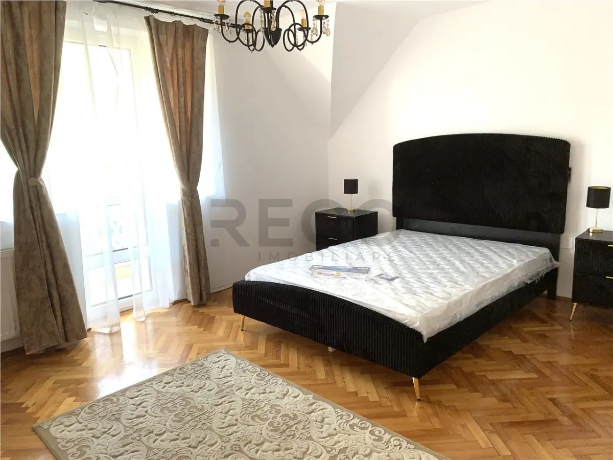 RECO Apartament cu 3 camere de inchiriat, la casa, cu 2 balcoane si priveliste superbaÂ 600 â‚¬/luna - foto 8