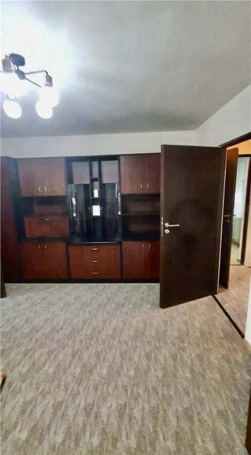 RECO  Apartament cu 2 camere, semidecomandat, gata de mutare ultracentral - foto 4