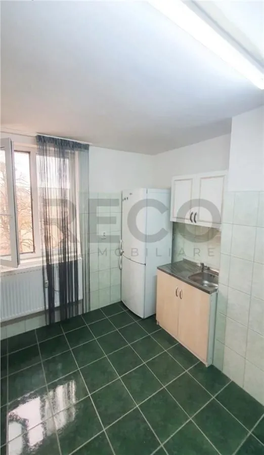 RECO  Apartament cu 2 camere, semidecomandat, gata de mutare ultracentral - foto 7