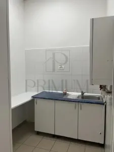SAD - centrala proprie - aer conditionat - zona excelenta -  trifazic - 68mp - foto 3
