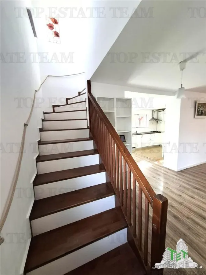 Vila de Ã®nchiriat Ã®n Corbeanca-/Tamasi - zona rezidentiala Ã®n apropierea padurii - foto 13
