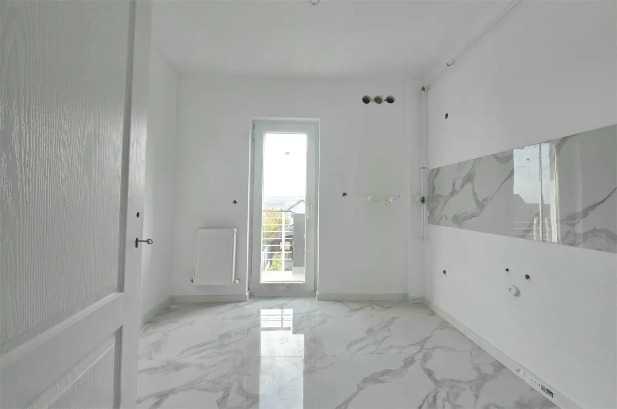 Zona capat CUG apartament 1 camera INTABULAT Lunca Cetatuii - foto 3