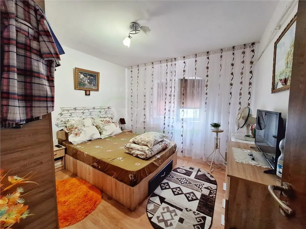 Apartament 2 camere decomandat, zona Neagoe Voda - foto 1