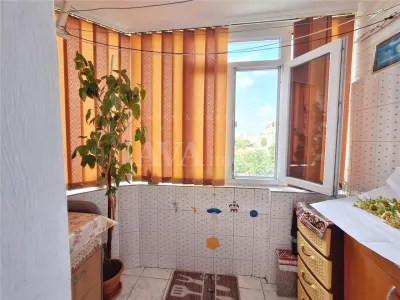 Apartament 2 camere decomandat, zona Neagoe Voda - foto 11