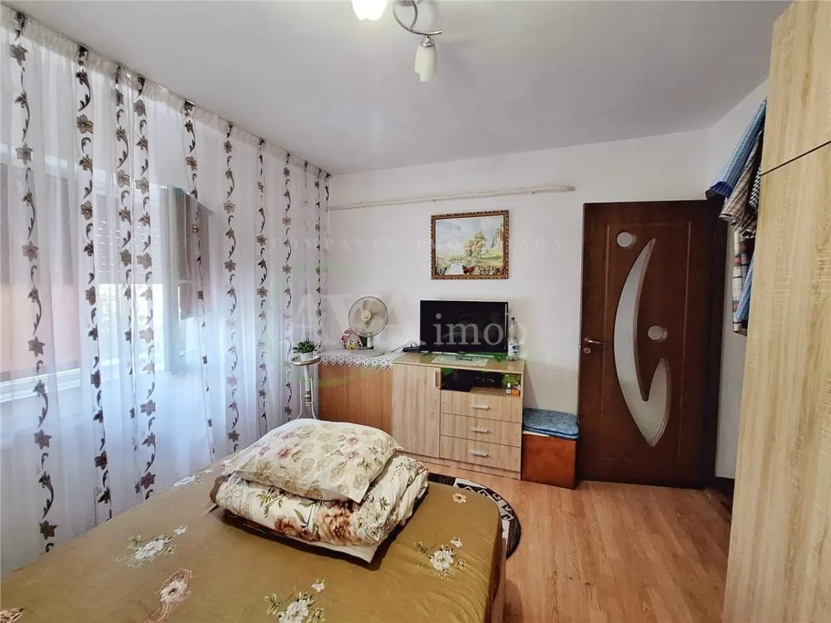 Apartament 2 camere decomandat, zona Neagoe Voda - foto 3