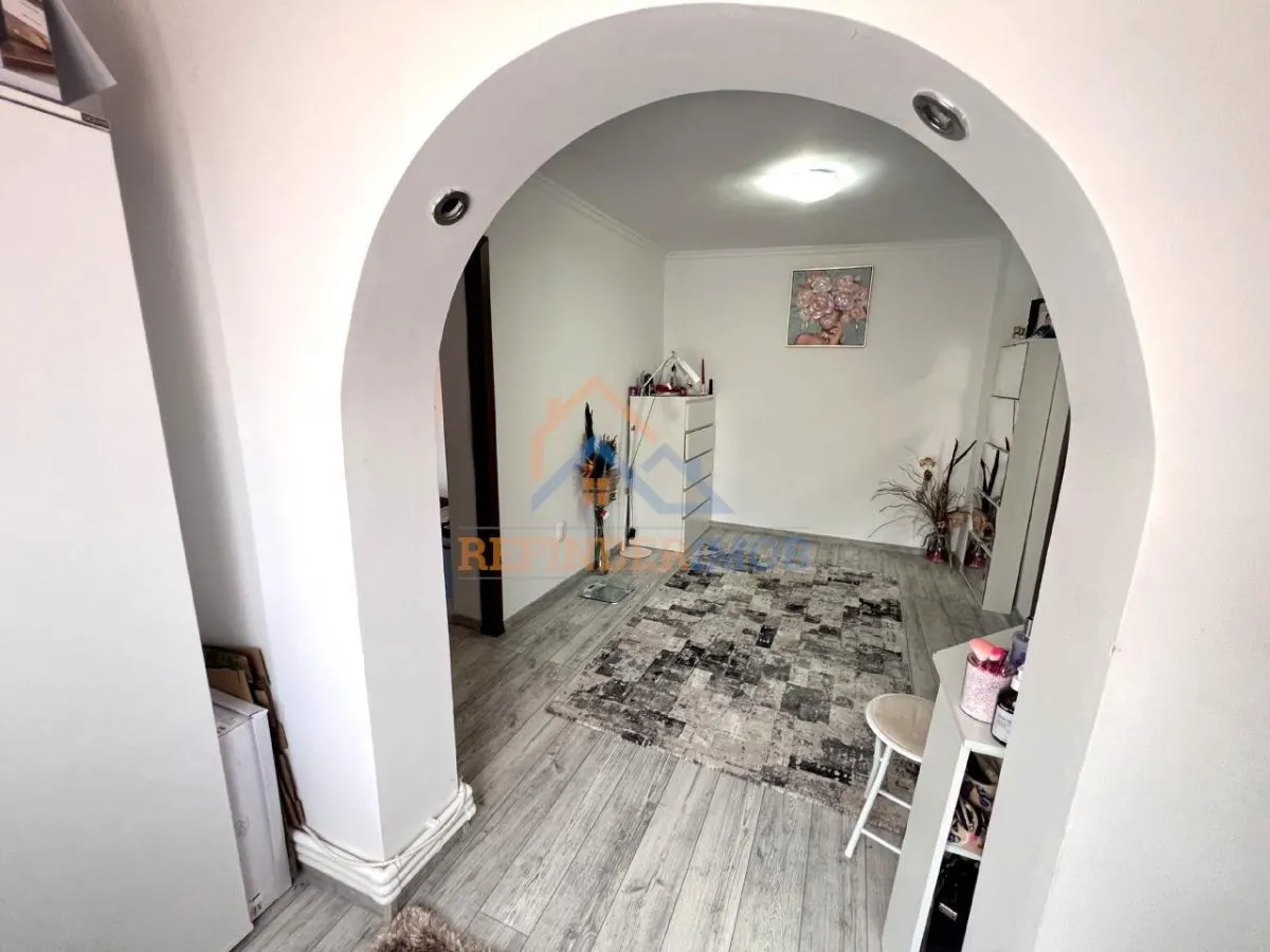 Vanzare casa cu 6 camere - Rahova, sectorul 5 - foto 13