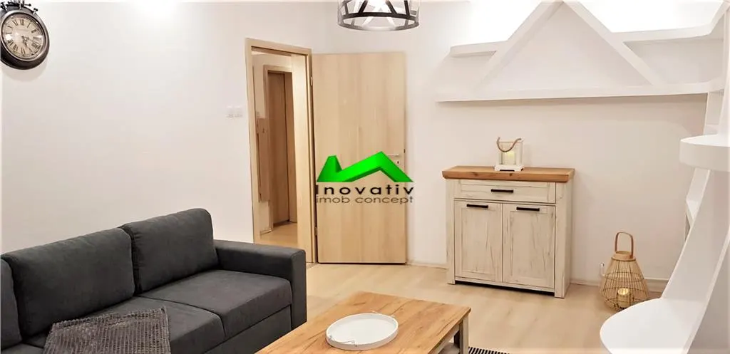 Apartament de inchiriat 3 camere 2 bai Sibiu Strand - foto 1