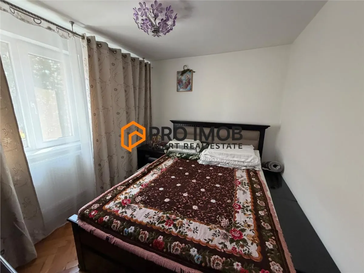 Apartament 4 camere cf 3 semidecomandat zona Micro 5 - foto 6