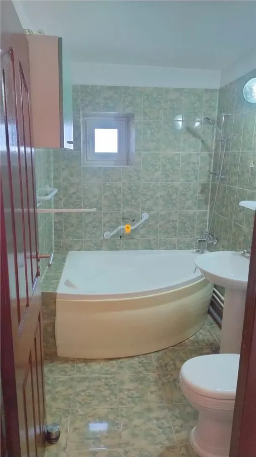 Apartament 3 camere zona Eroilor - foto 12