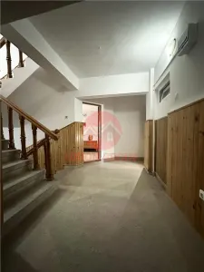 Pensiune 15 camere in a Doua Linie la Mare, zona Pescaria lui Matei - foto 11
