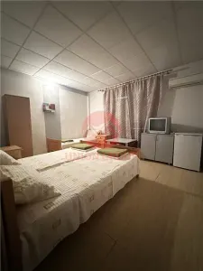 Pensiune 15 camere in a Doua Linie la Mare, zona Pescaria lui Matei - foto 13