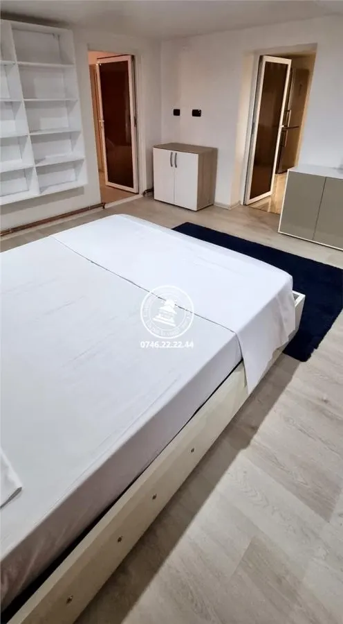 Apartament 3 camere de închiriat Copou - foto 11