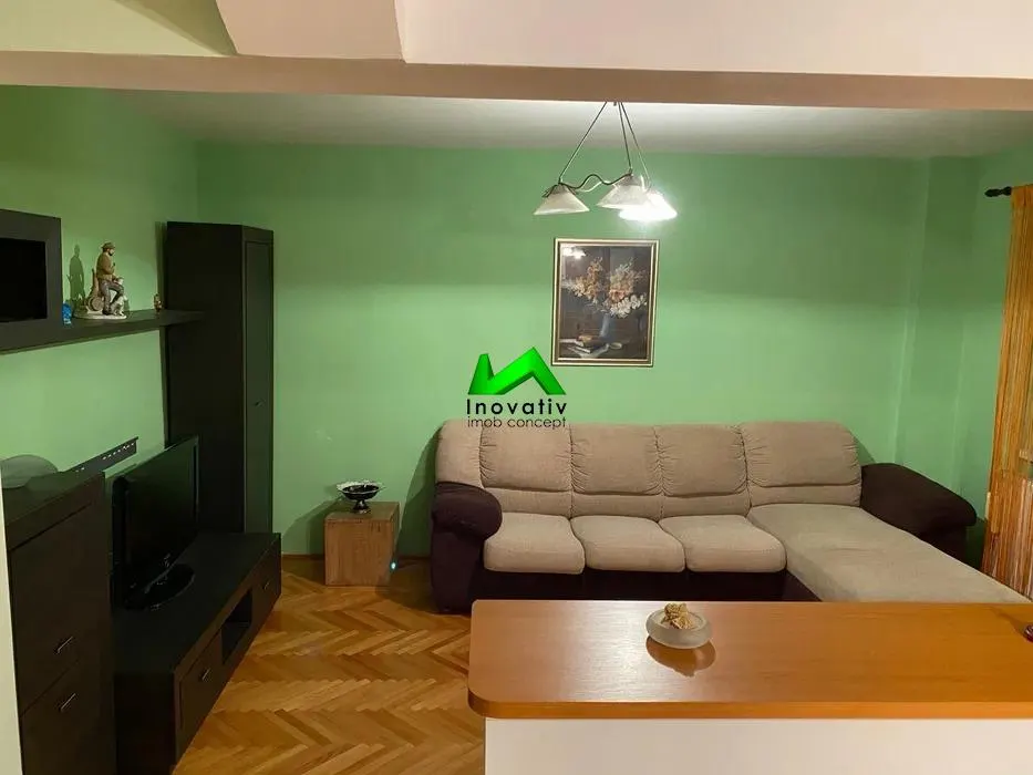 Apartament de inchiriat 4 camere Sibiu Mihai Viteazu - foto 2