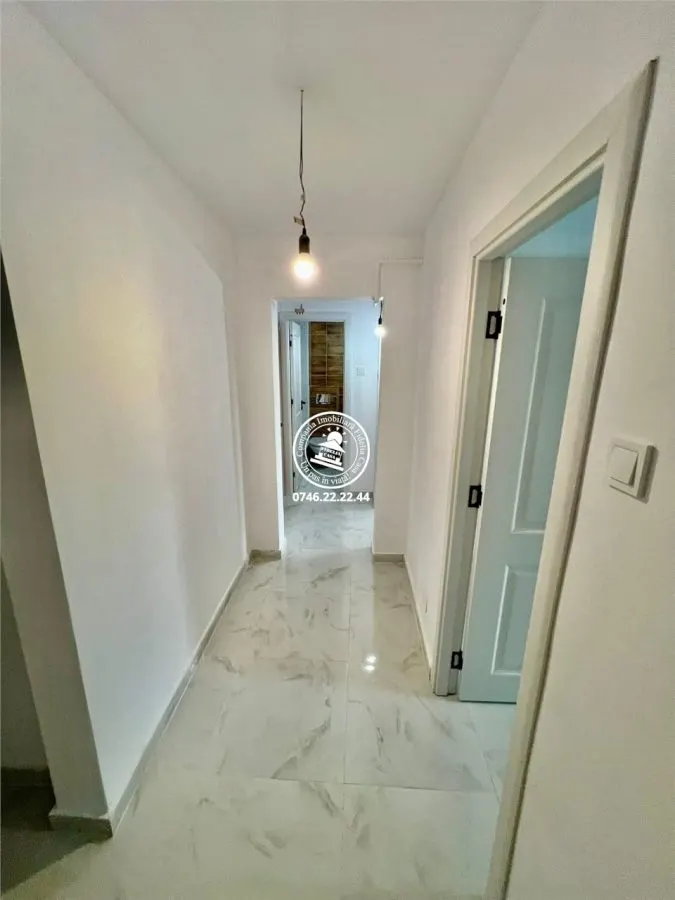 Apartament cu 4 camere Dacia, et 1 - foto 8