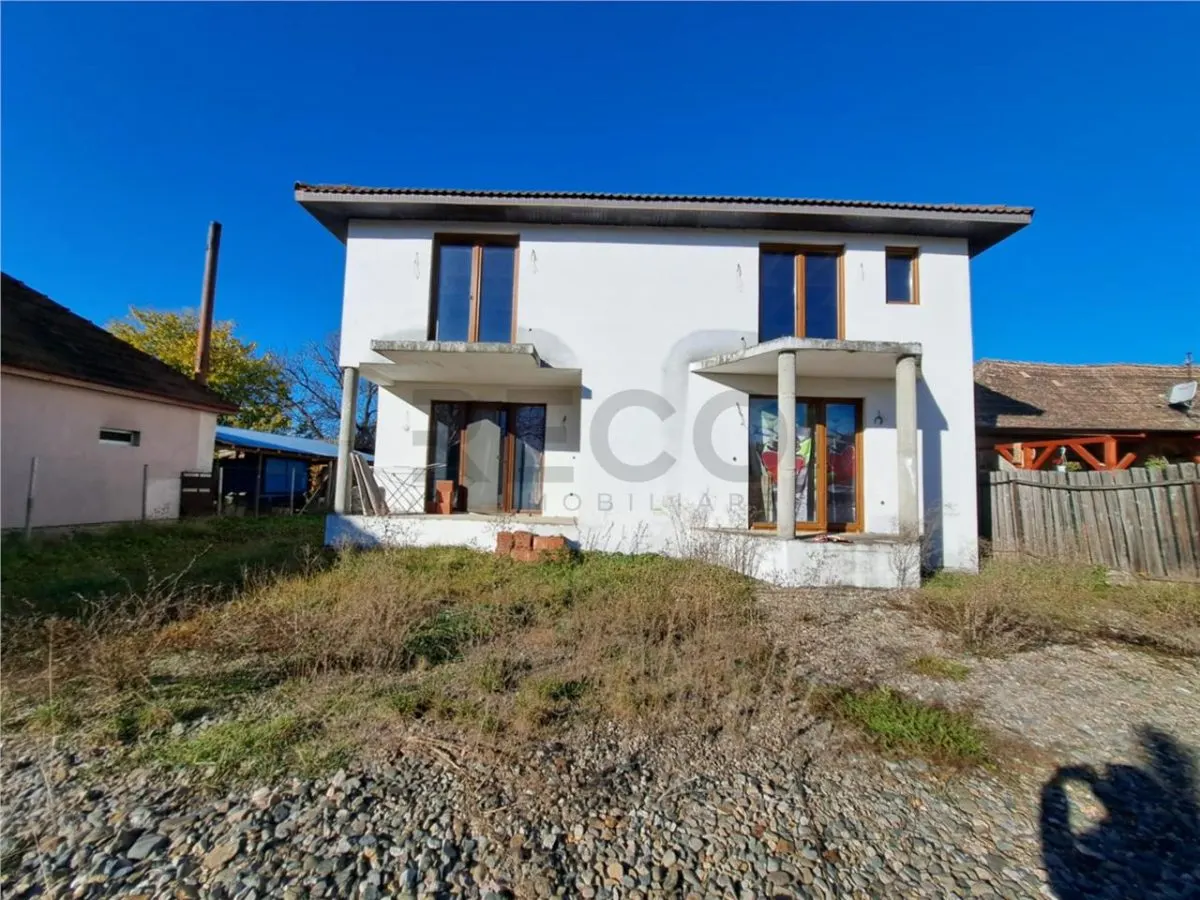 RECO Casa in Lugasu de Jos la 32km de Oradea - foto 2