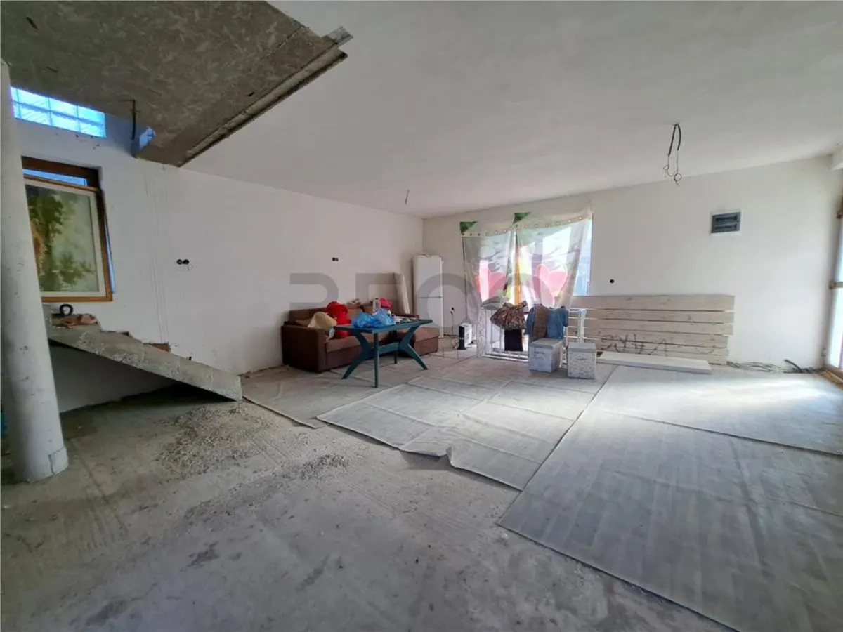 RECO Casa in Lugasu de Jos la 32km de Oradea - foto 3