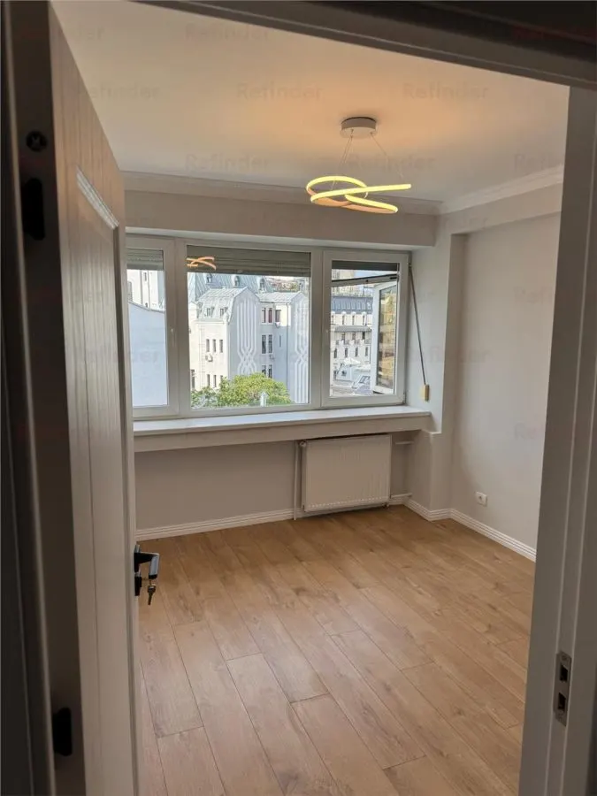 Vanzare apartament 3 camere | ultracentral Parc Cismigiu | etaj 7/8 | renovat integral nou | bl 1960 | centrală proprie | impecabil | - foto 8