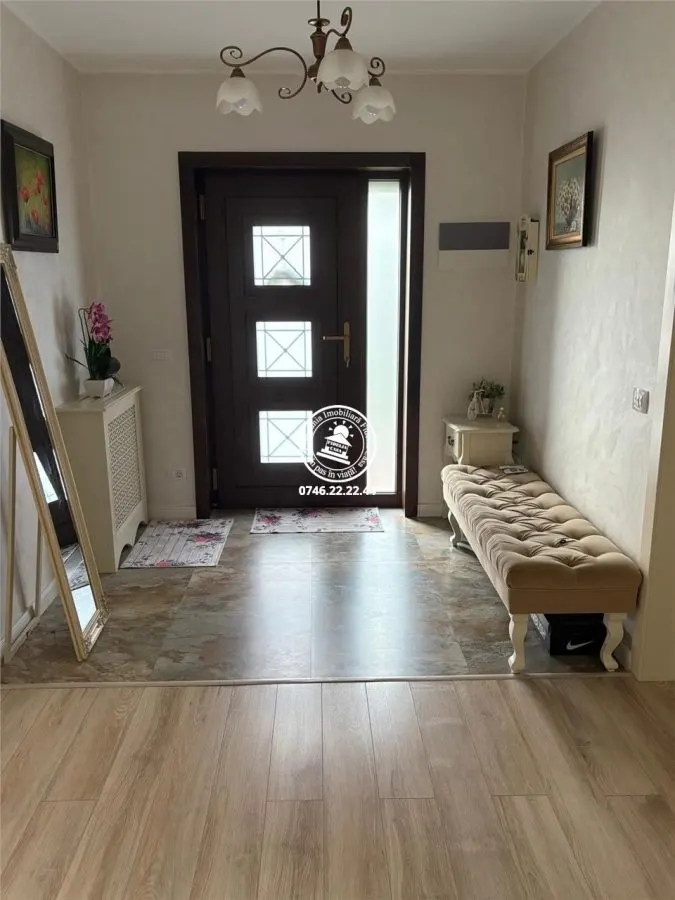 Vila  de vanzare  Bucium,369mp utili,1500mp teren,curte amenajata - foto 17