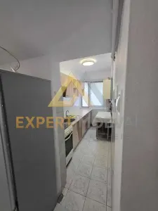 Apartament de închiriat Aleea Uranus 240 euro - foto 7