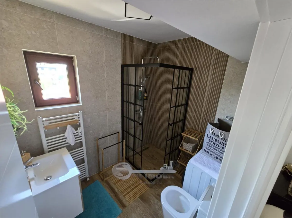 Studio modern, zona centrală â€“ Mobilat și utilat | Ideal investiție - foto 4