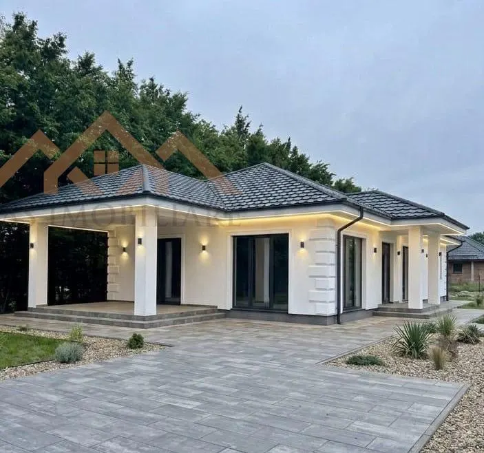 Casa la rosu | Satu Nou de Sus | 675 mp teren - foto 1