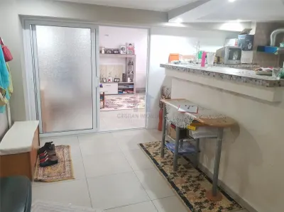 Spatios 2 camere,Parter, zona Garii, St 60mp - foto 4