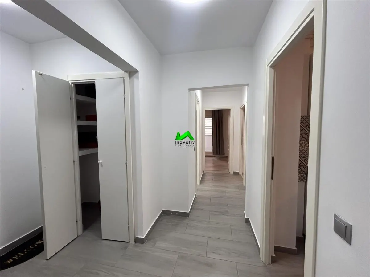 Apartament de inchiriat 3 camere 2 bai Sibiu Strand - foto 12