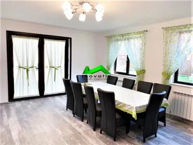Casa singur in curte de inchiriat Sibiu Parcul Sub Arini - foto 3