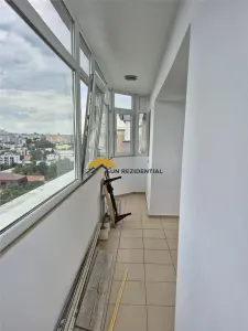 Vitan -Olimpia, apartament decomandat, bloc reabilitat, la cheie - foto 2