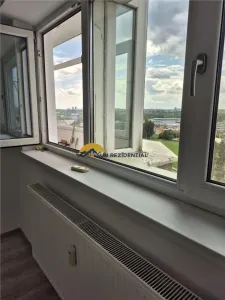 Vitan -Olimpia, apartament decomandat, bloc reabilitat, la cheie - foto 4