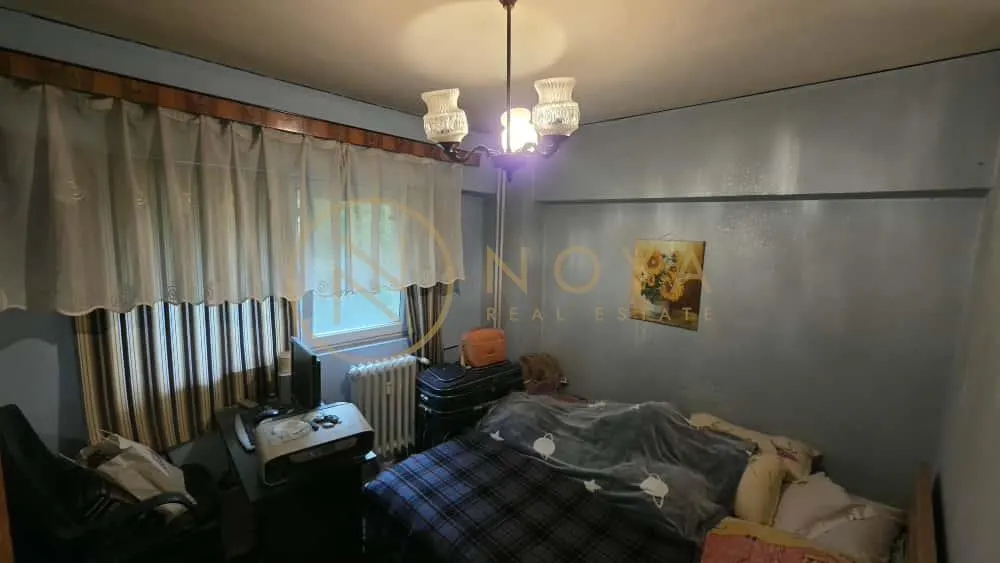 Vanzare apartament de 4 camere pe Bd Lacul Tei langa Parc - foto 7